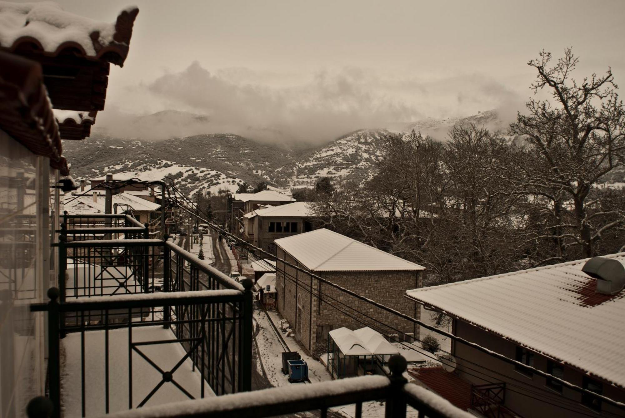 Papastavrou Apartments Kalavryta Exterior foto